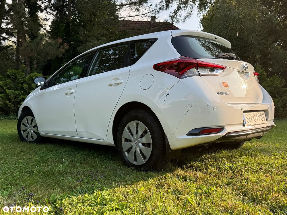 Toyota Auris - 3