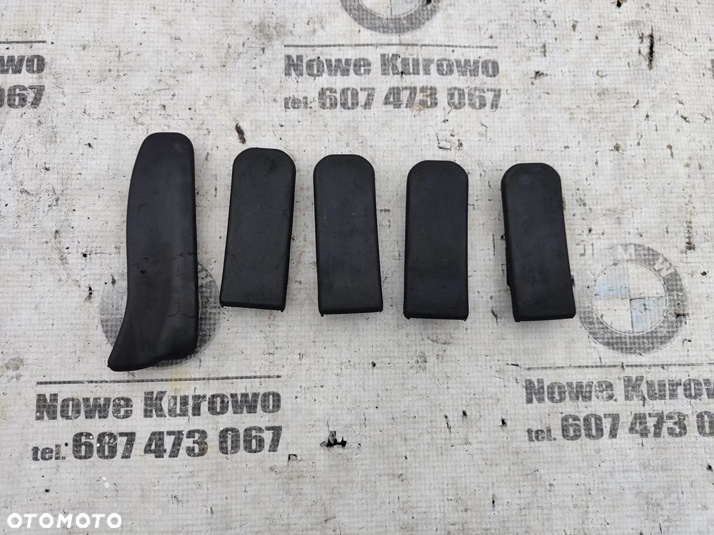BMW E38 E39 E46 E53 3.0d 2.5d Zaślepka kolektora ssącego gumowa - 2