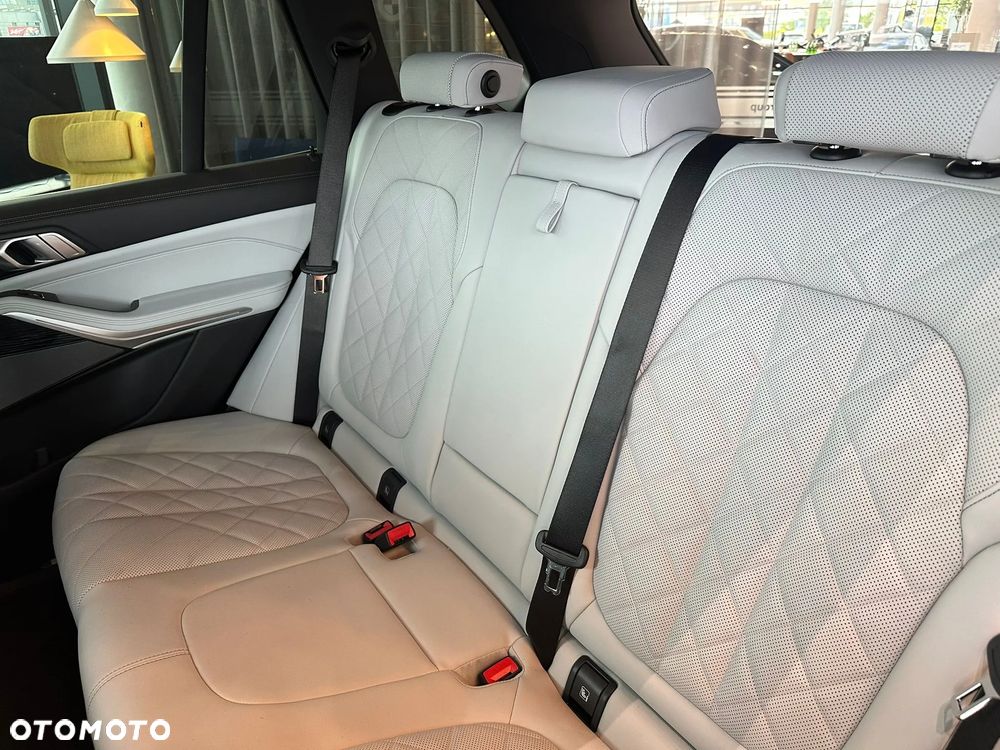 BMW X5 xDrive30d mHEV sport - 29