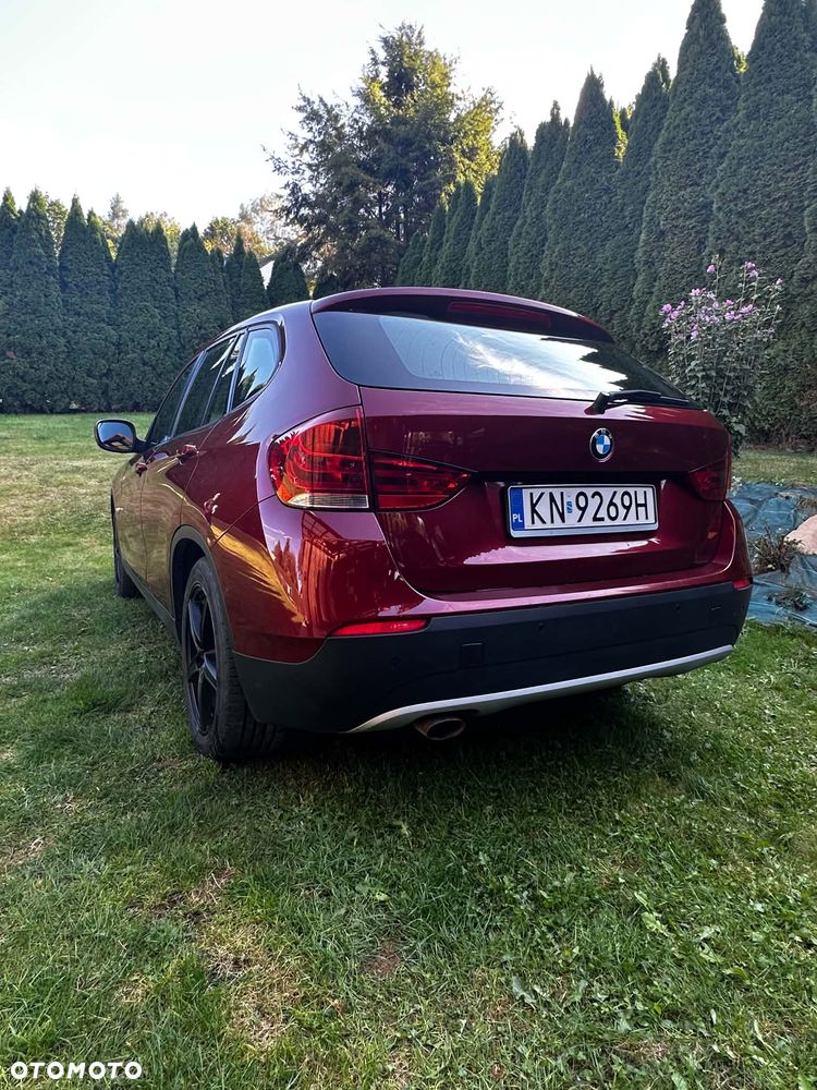 BMW X1 xDrive18d xLine - 8