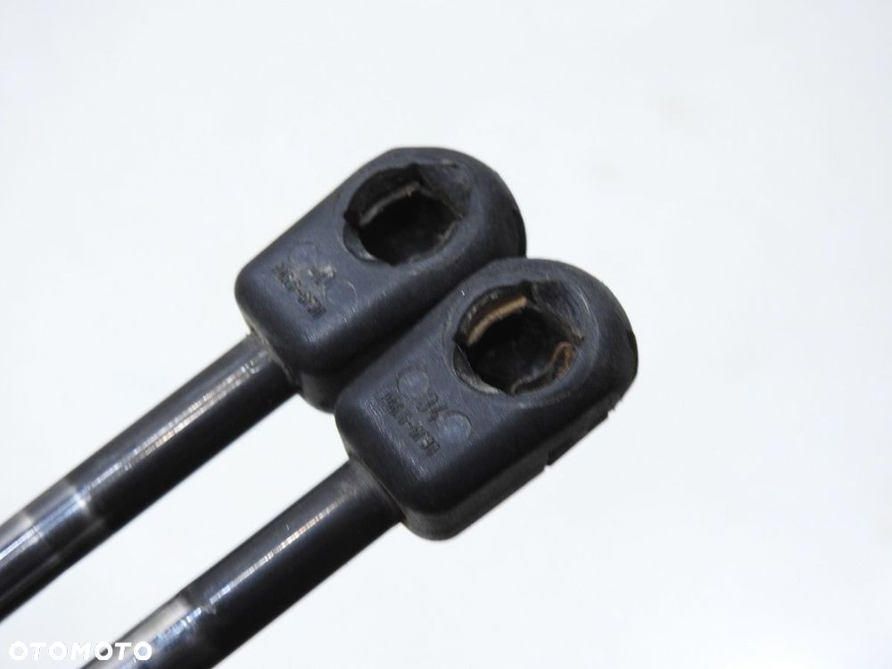 SIŁOWNIKI TELESKOPY KLAPY TYŁ FORD FOCUS C-MAX - 5