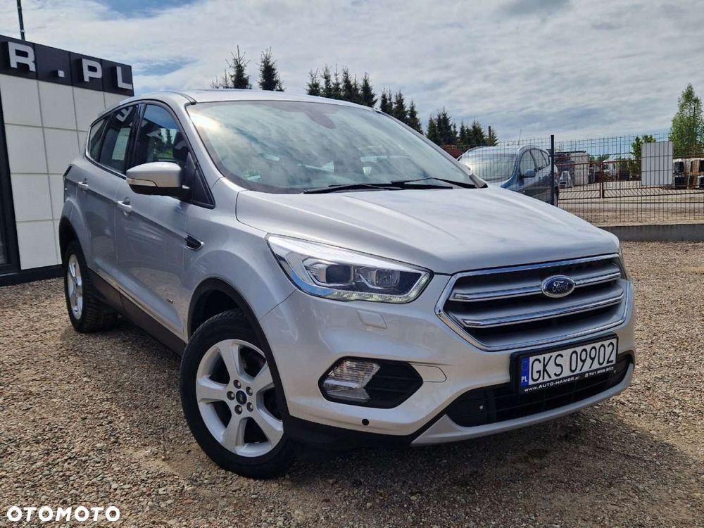 Ford Kuga 2.0 TDCi 4x4 Titanium - 4