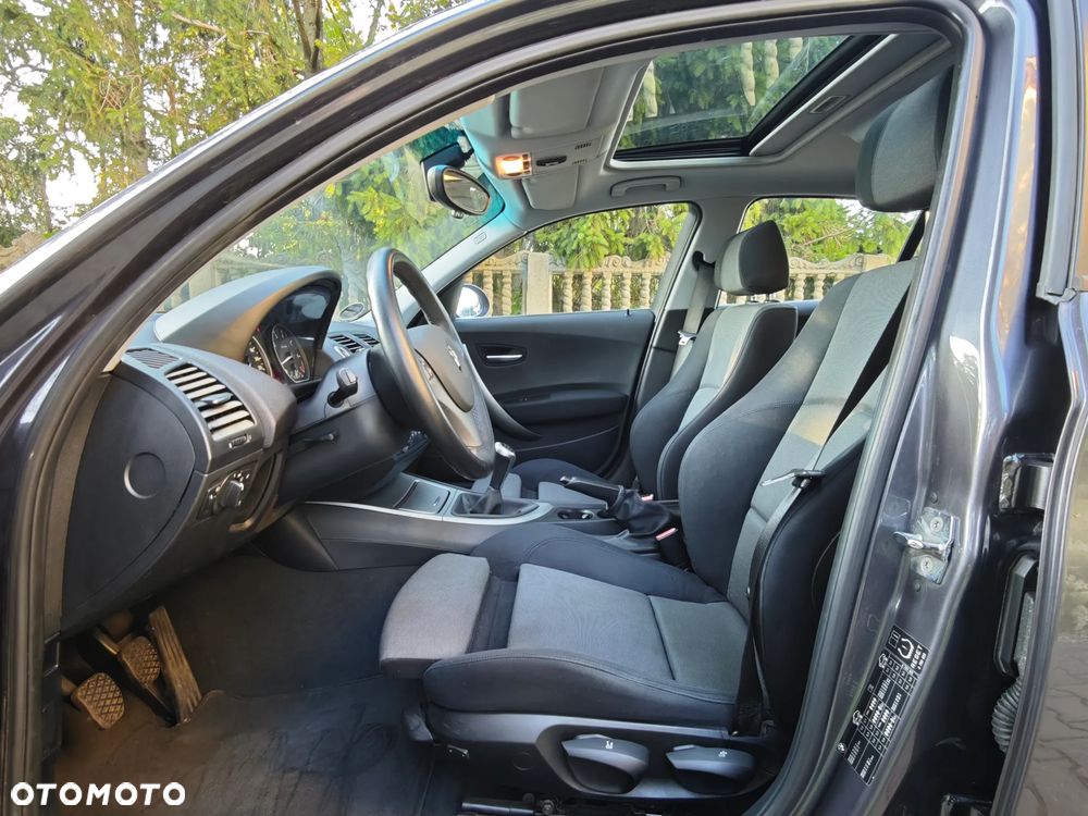 BMW Seria 1 118i - 39