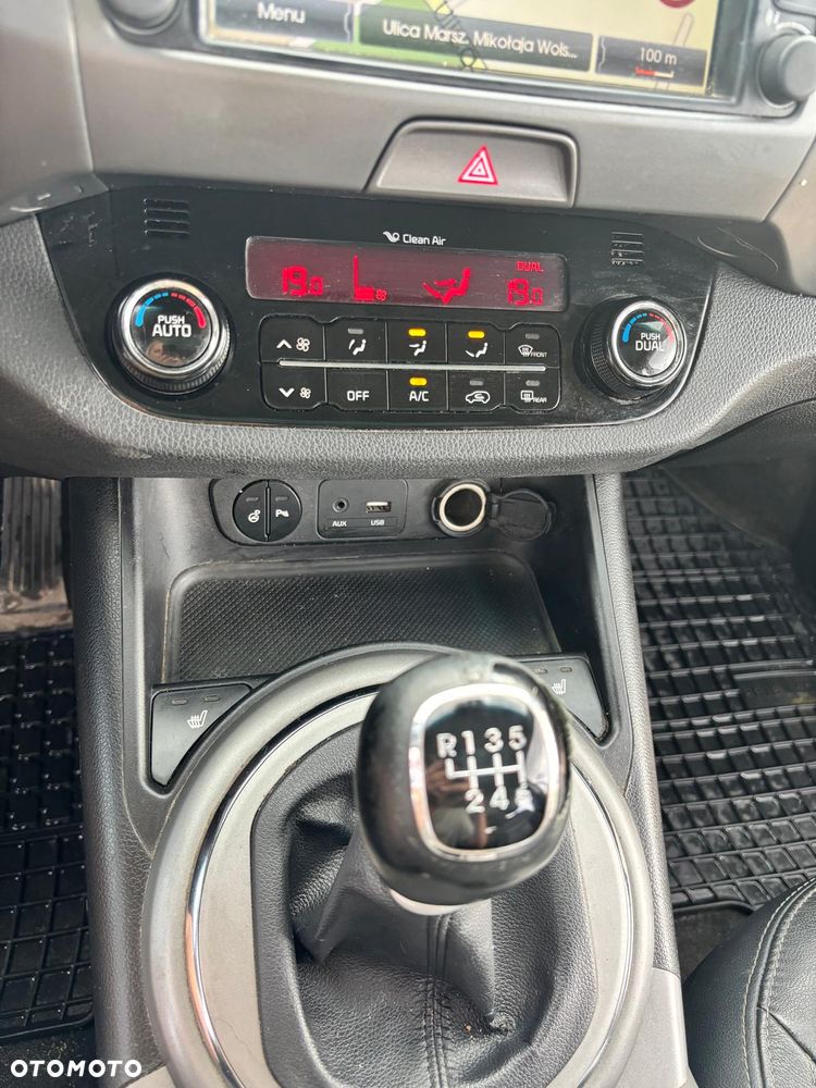 Kia Sportage 1.7 CRDI Business Line L 2WD - 17