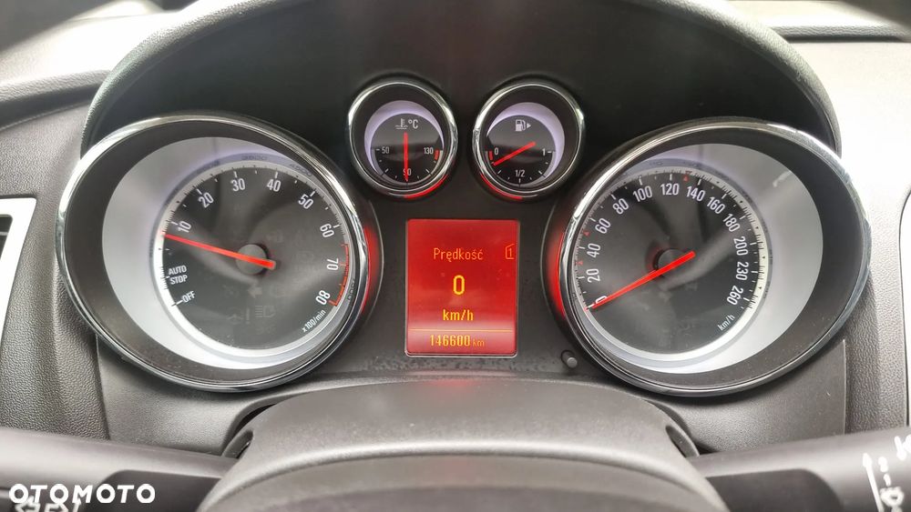 Opel Astra - 8