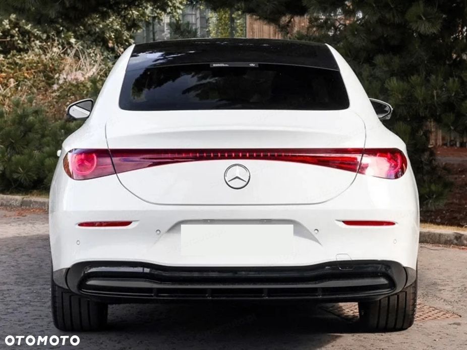 Mercedes-Benz CLA - 4