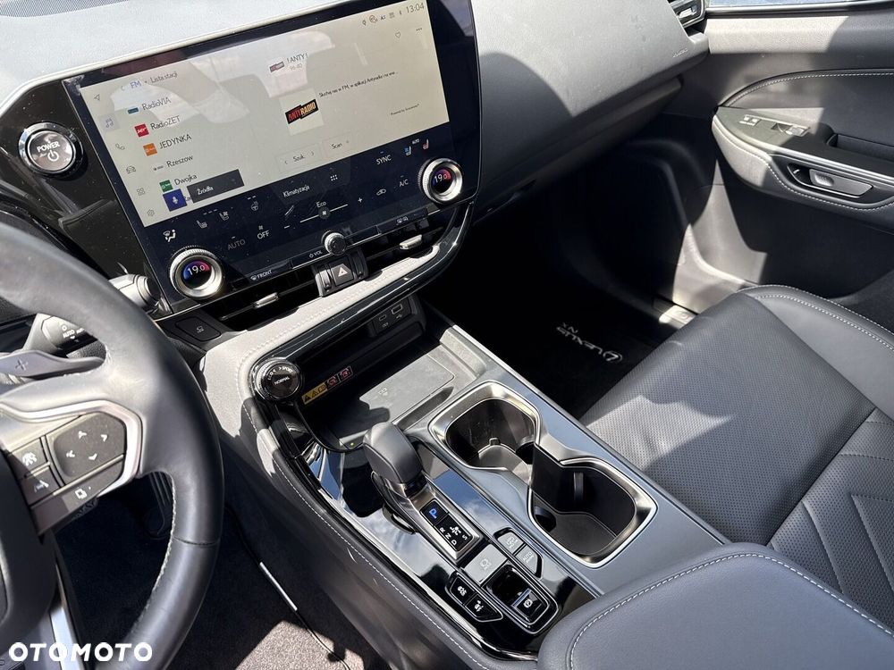 Lexus NX - 15