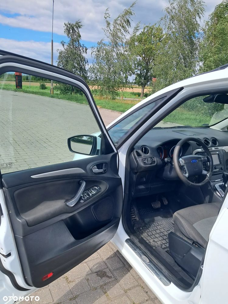 Ford Galaxy 2.0 TDCi Ghia - 10