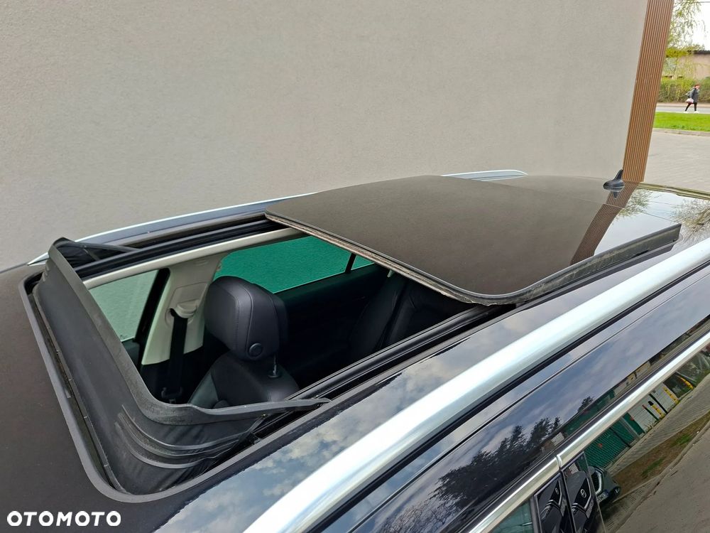 Volkswagen Passat 2.0 TDI (BlueMotion Technology) Highline - 17