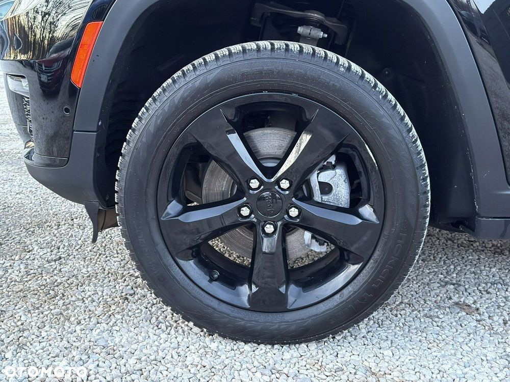 Jeep Grand Cherokee - 8