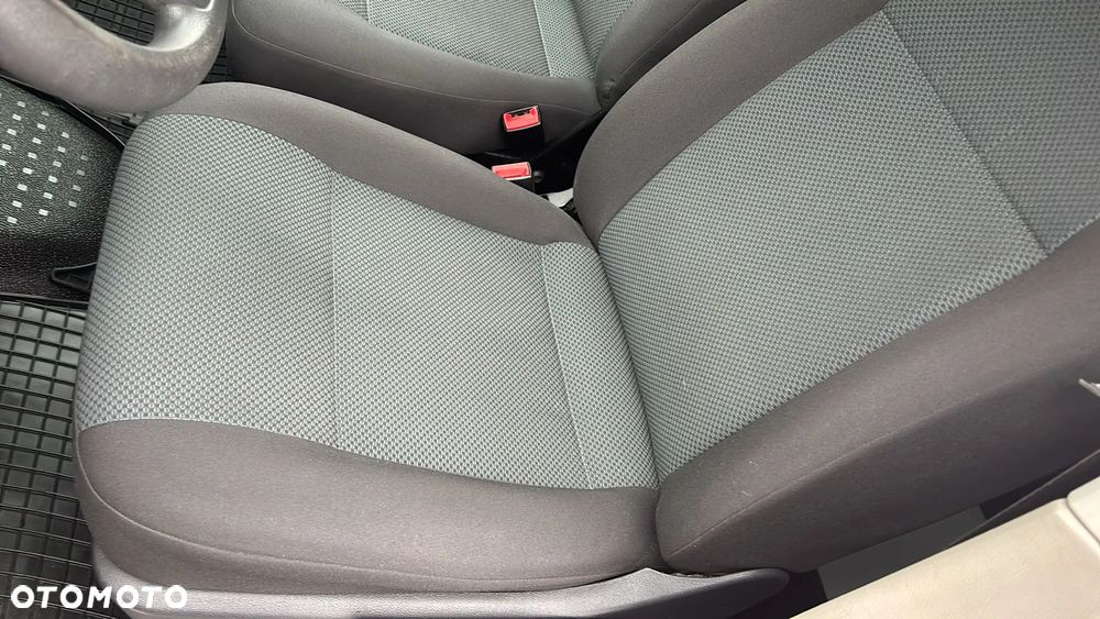 Volkswagen Transporter - 16