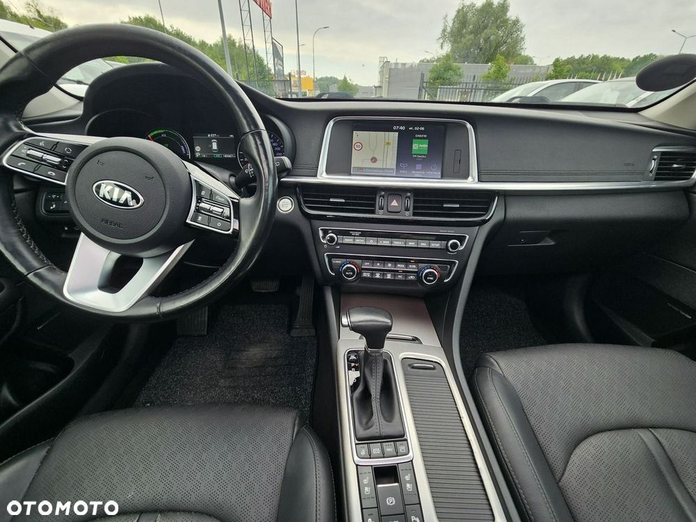 Kia Optima - 22