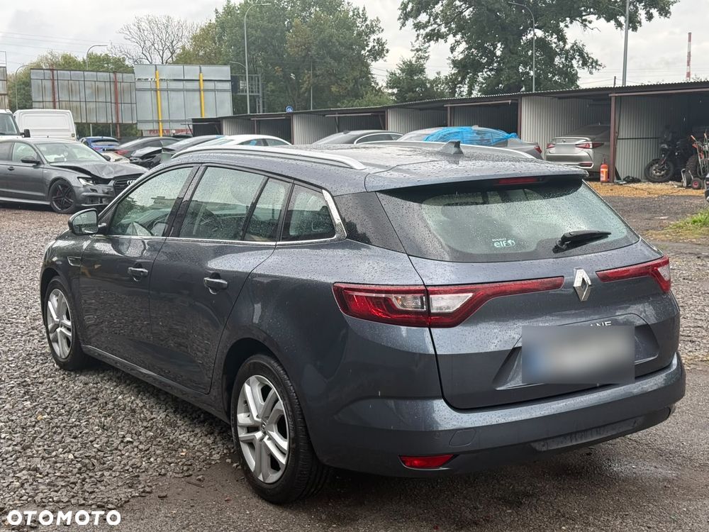 Renault Megane 1.3 TCe FAP Life - 9