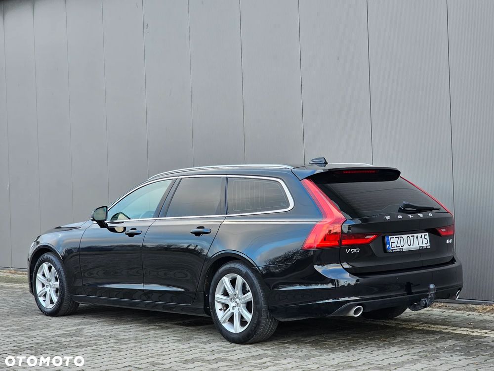 Volvo V90 D4 AWD Geartronic Momentum - 10