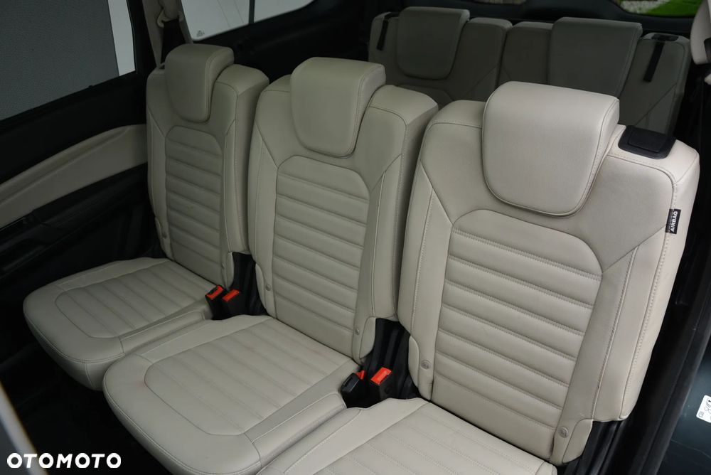 Ford Galaxy - 30