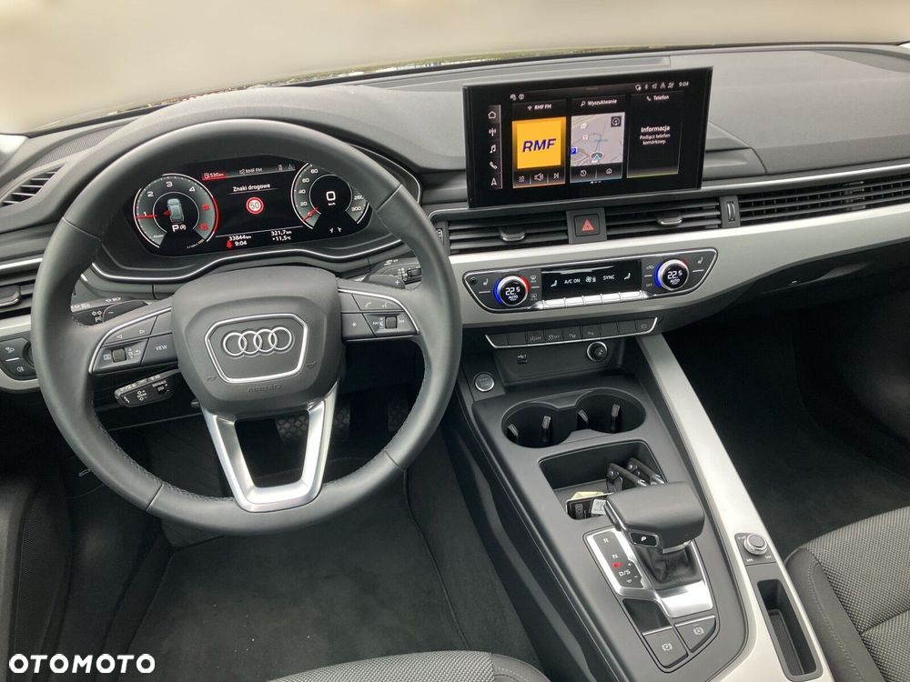 Audi A4 Avant - 13