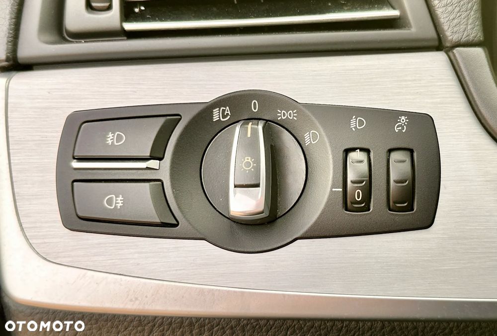 BMW Seria 5 - 17
