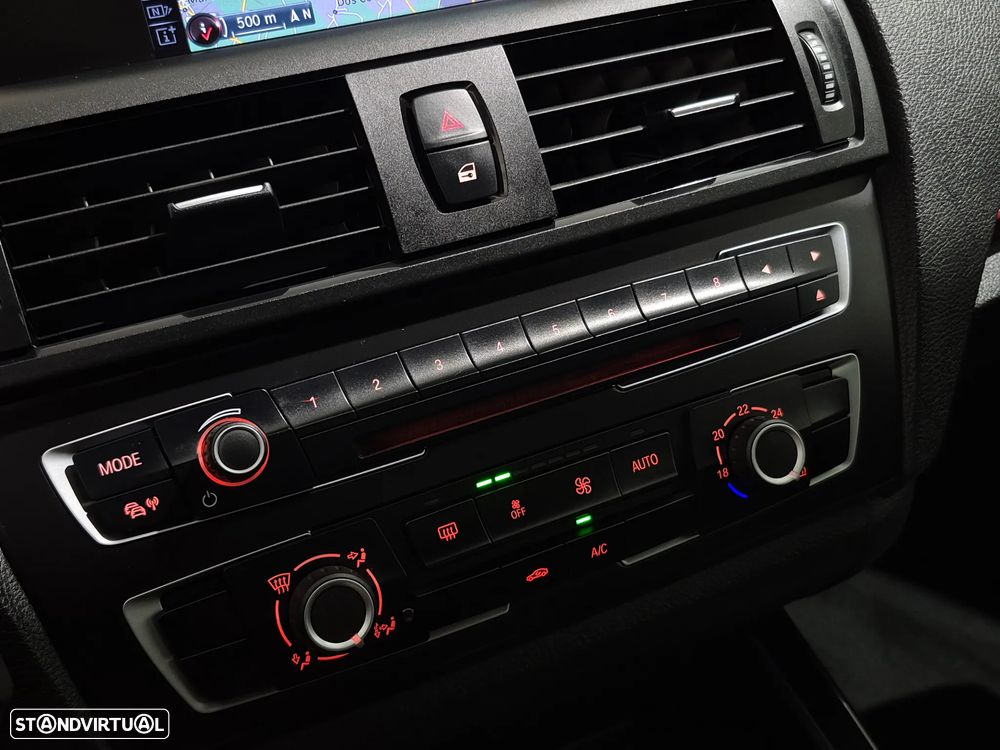 BMW 218 d Coupe Line Sport Auto - 28