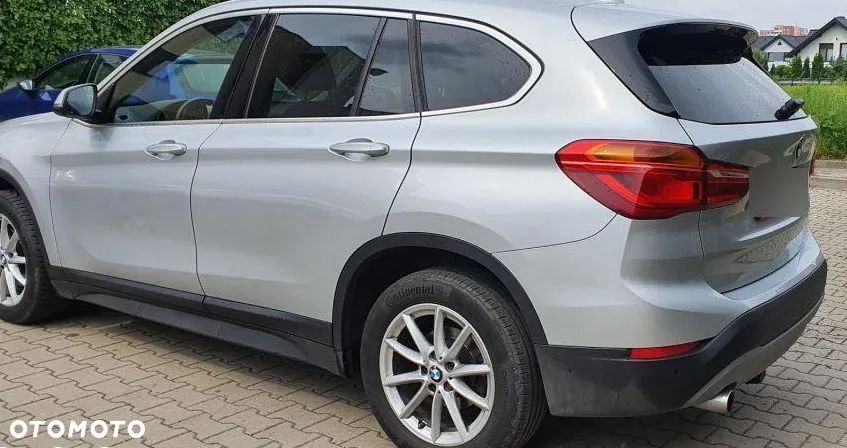 BMW X1 sDrive16d Sport Line - 4