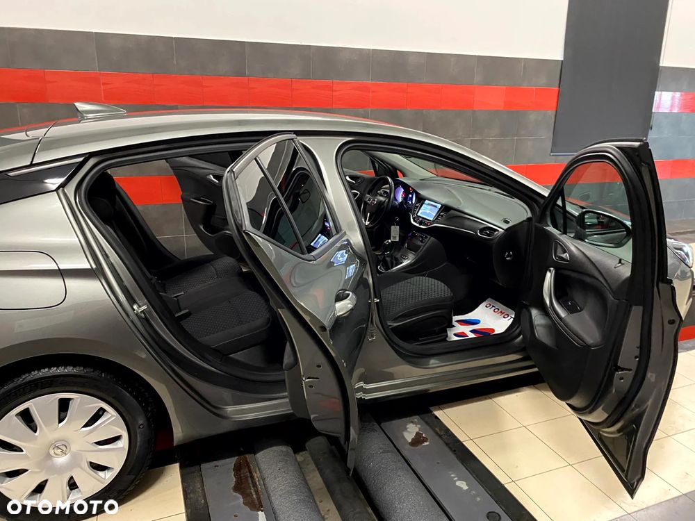 Opel Astra 1.6 D (CDTI) Start/Stop Innovation - 21