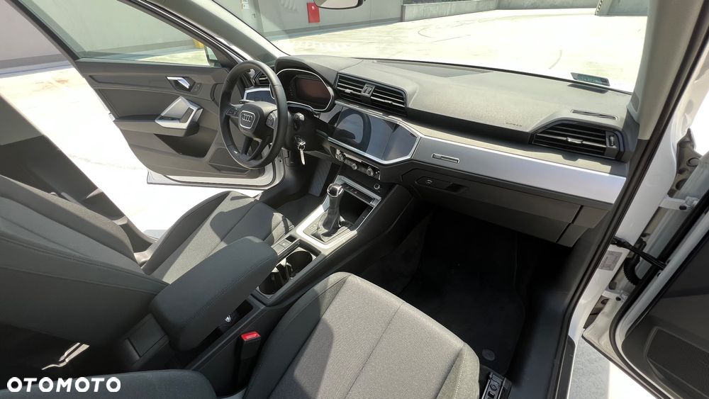 Audi Q3 35 TFSI Advanced S tronic - 25