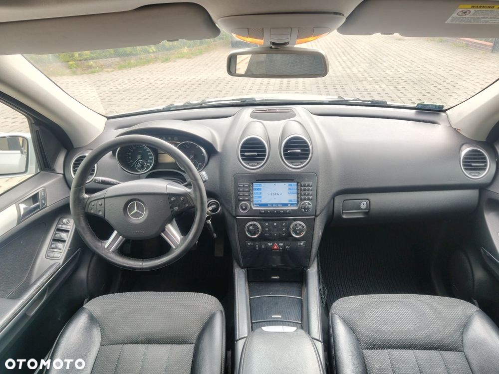 Mercedes-Benz ML - 7