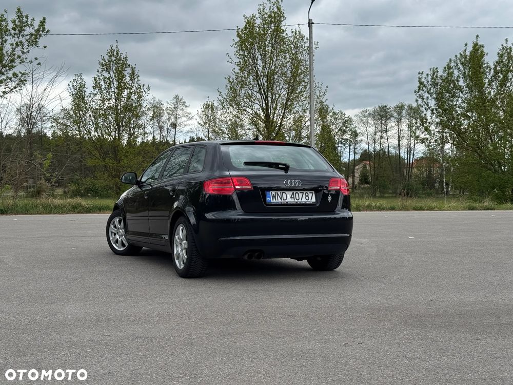 Audi A3 Sportback - 12