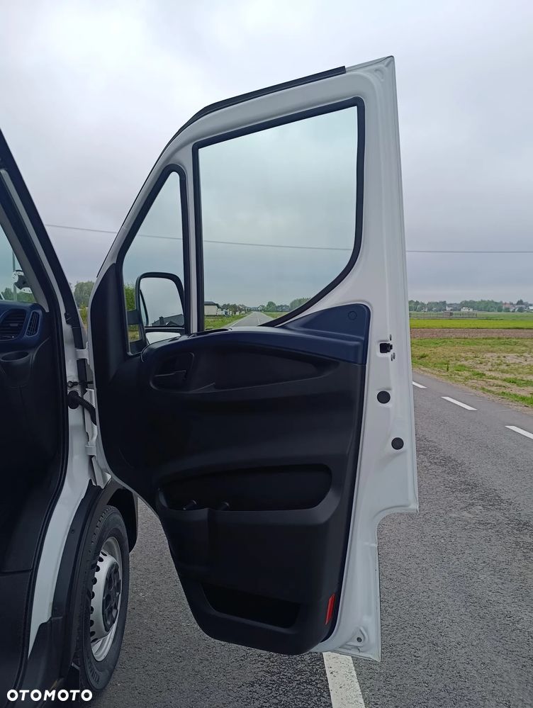 Iveco Daily - 16