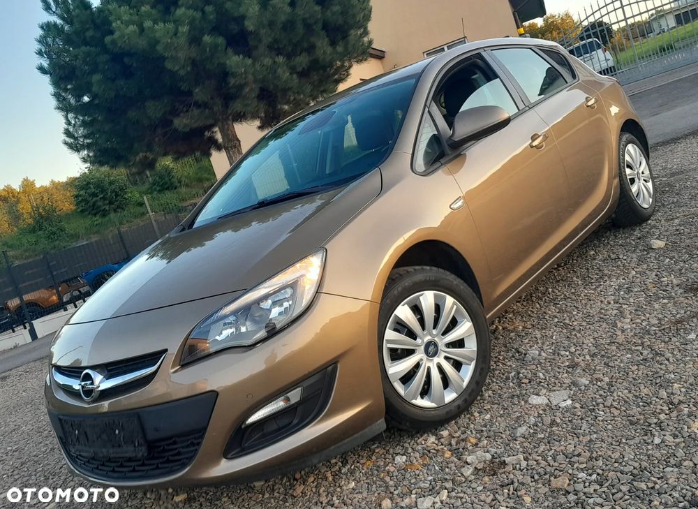 Opel Astra - 17