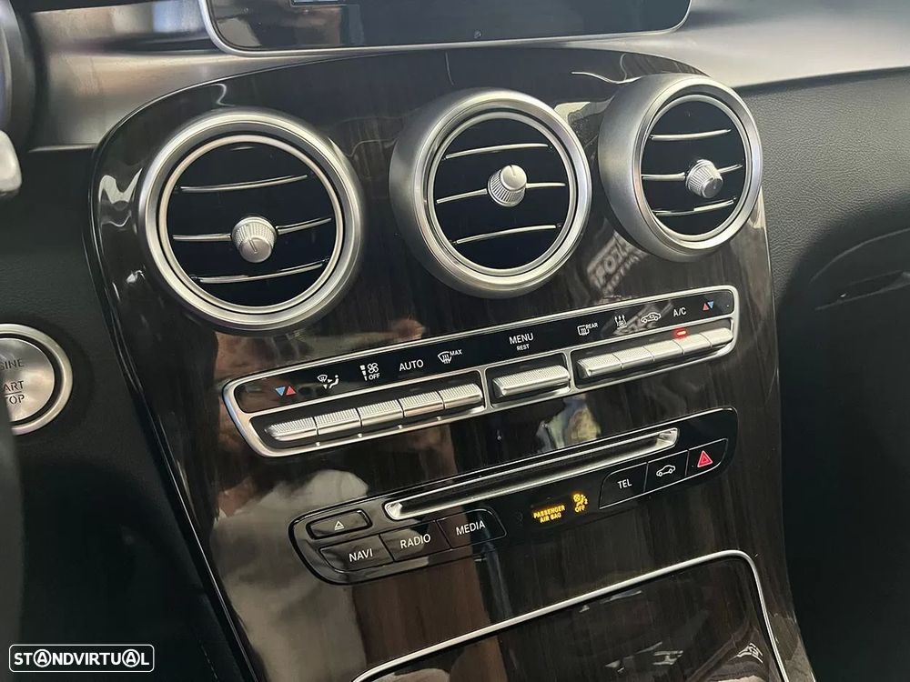 Mercedes-Benz GLC 220 d 4Matic 9G-TRONIC - 14
