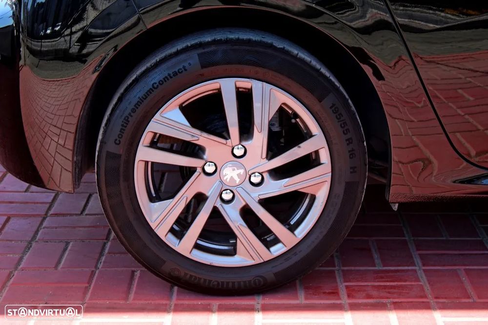 Peugeot 208 1.2 PureTech Active Pack - 5