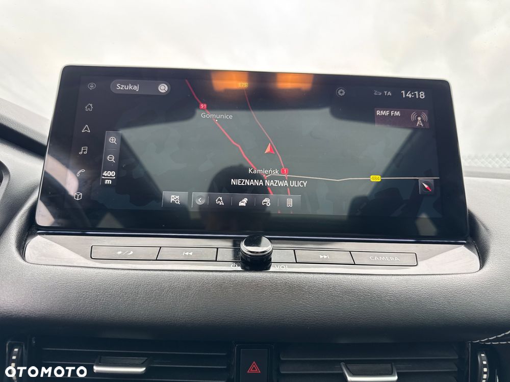 Nissan Qashqai 1.3 DIG-T N-Connecta DCT - 34