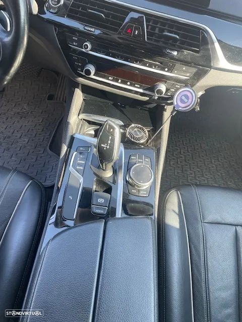 BMW 520 d Line Luxury Auto - 26