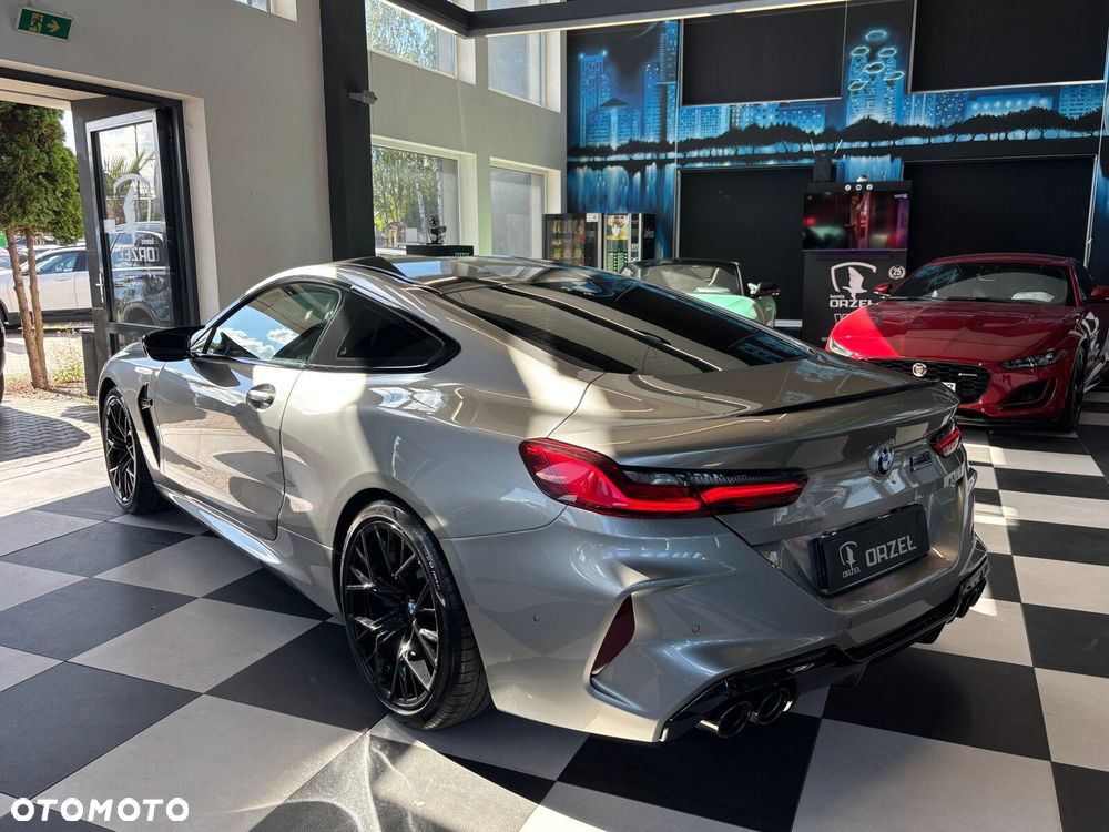 BMW M8 - 4