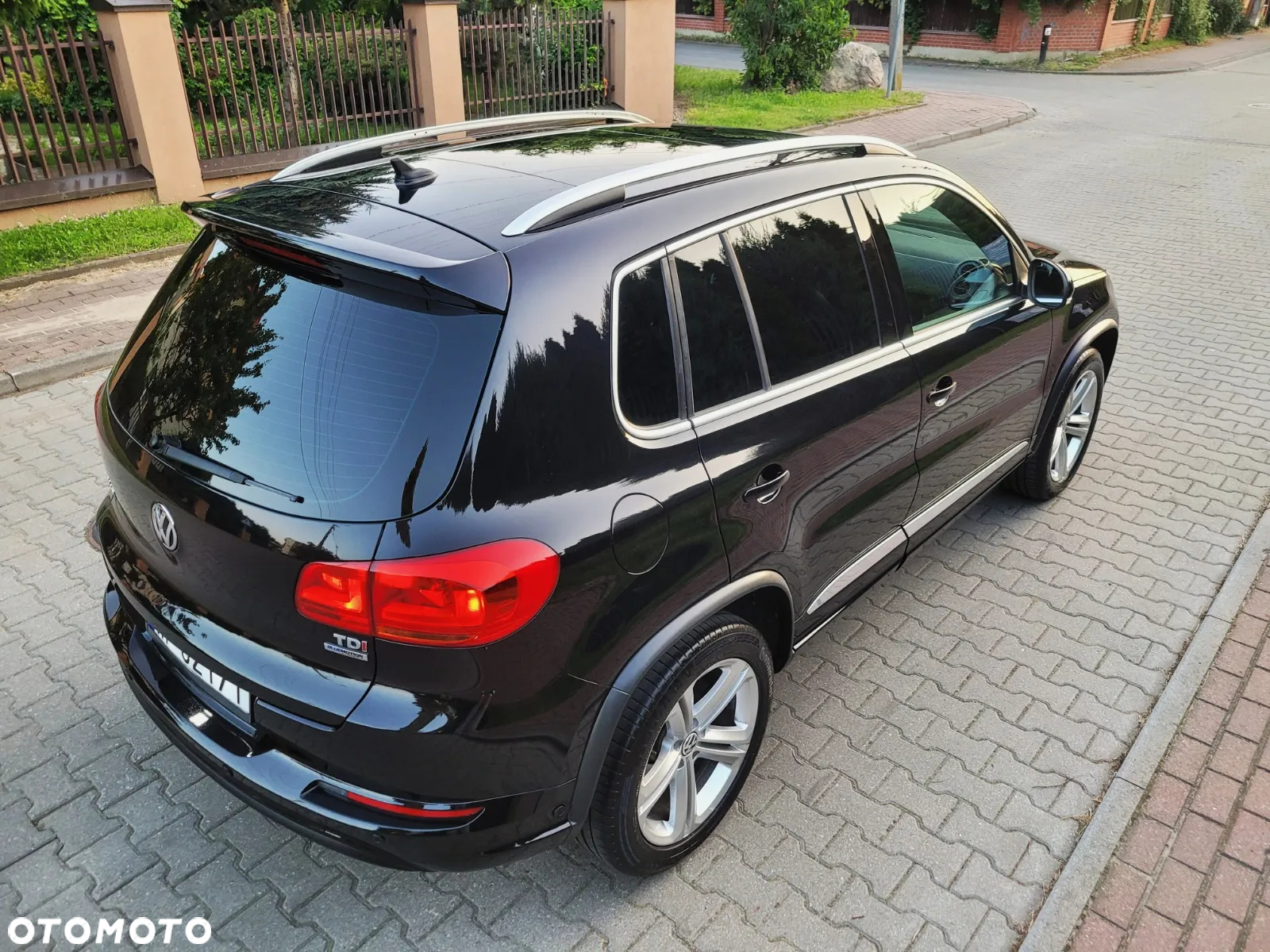 Volkswagen Tiguan 2.0 TDI DPF BlueMotion Technology Sport & Style - 14