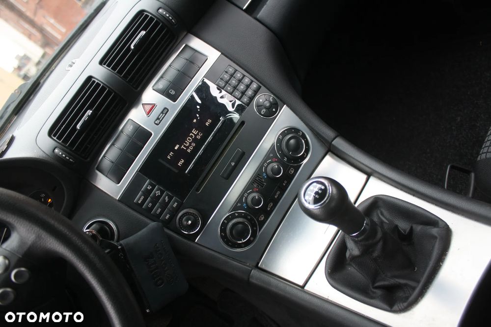 Mercedes-Benz Klasa C 160 Kompressor Sport Edition + - 24