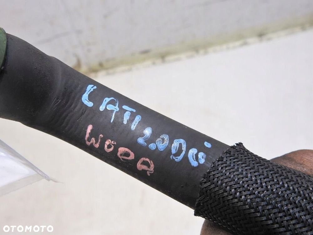 WĄŻ RURA WODY RENAULT LATITUDE 2.0 DCI 924382422R - 2