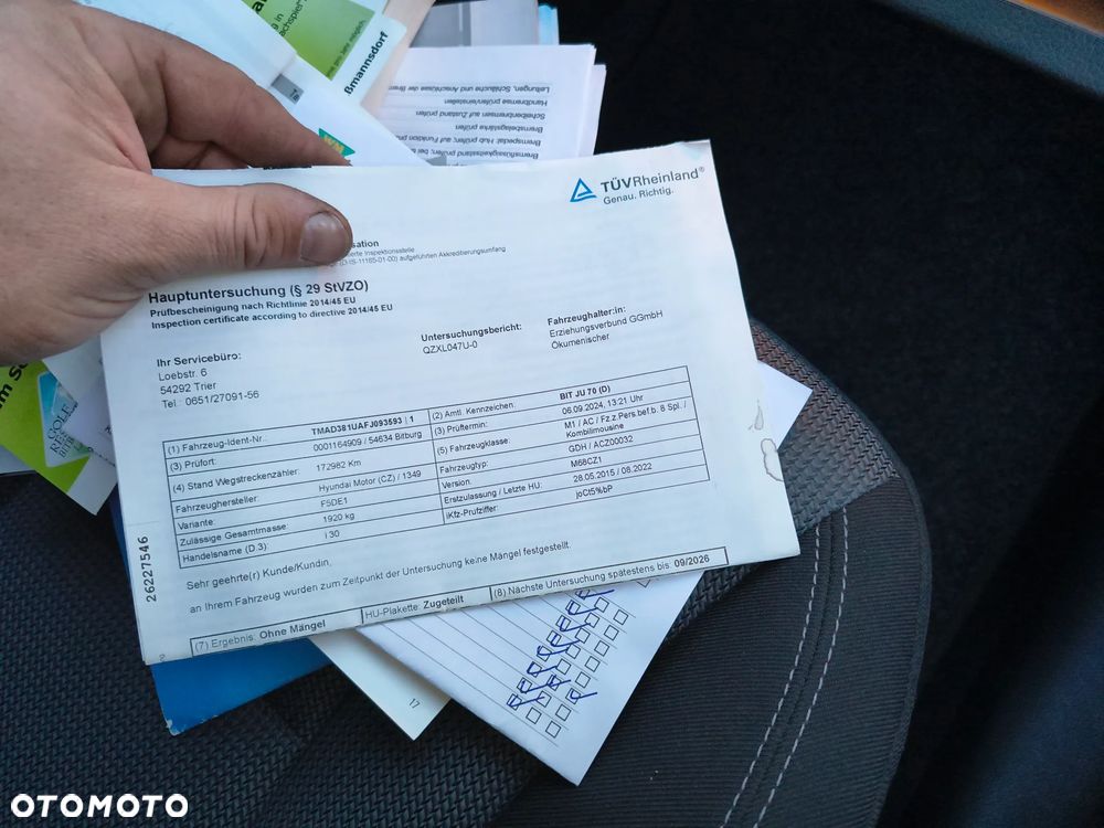 Hyundai i30 1.6 CRDi Fifa World Cup Edition - 27