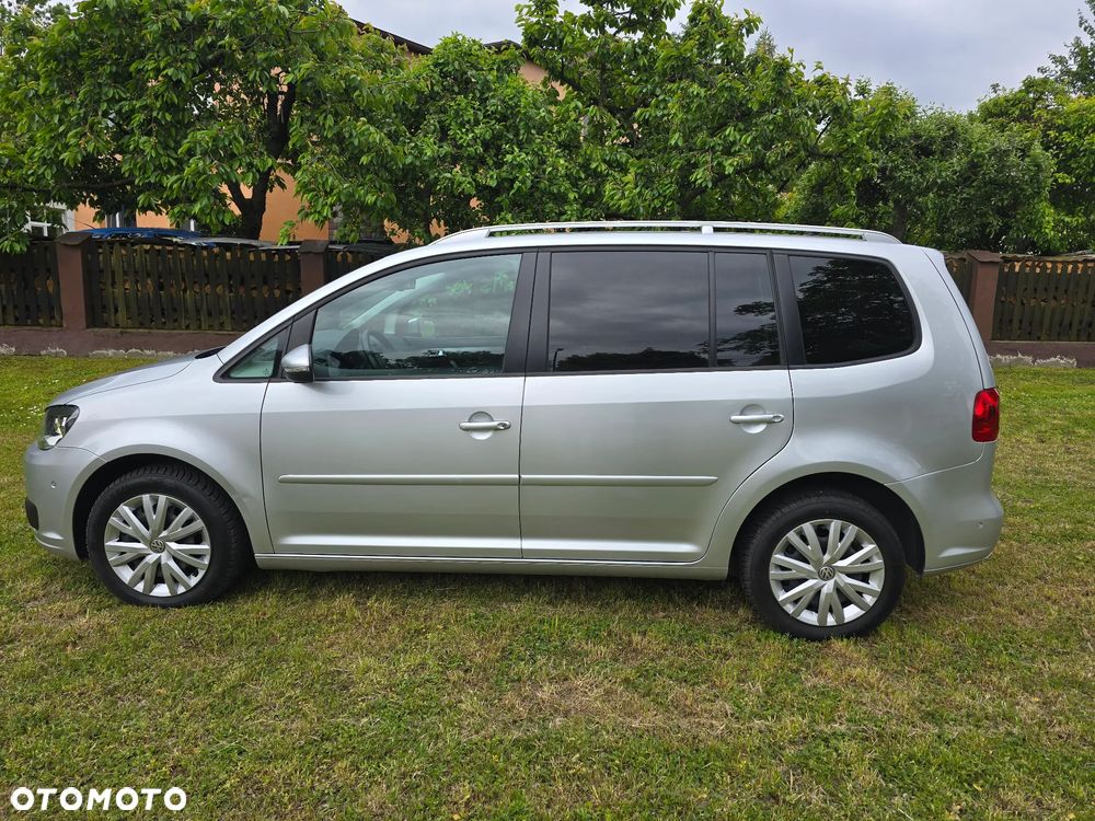 Volkswagen Touran 2.0 TDI Highline - 13