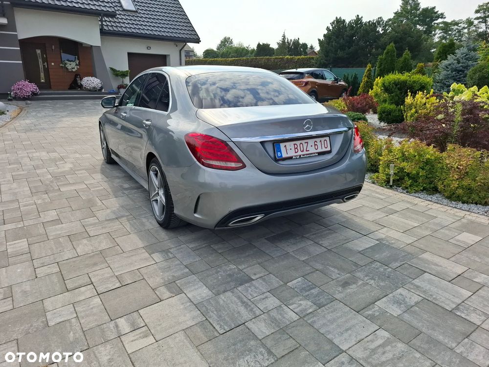 Mercedes-Benz Klasa C 200 d 7G-TRONIC AMG Line - 12