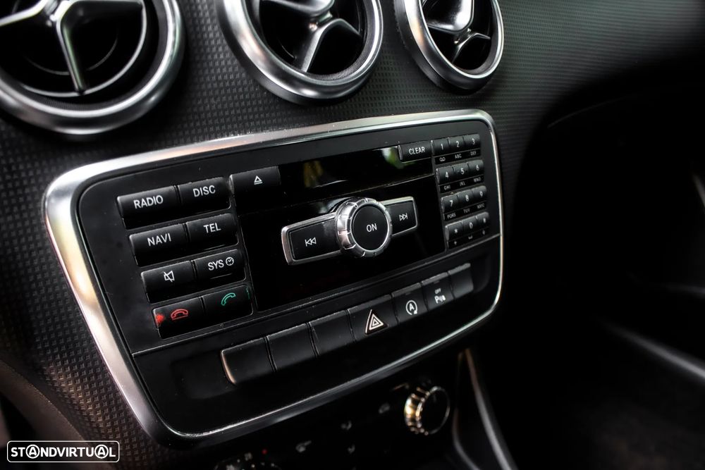 Mercedes-Benz A 180 CDI (BlueEFFICIENCY) - 19