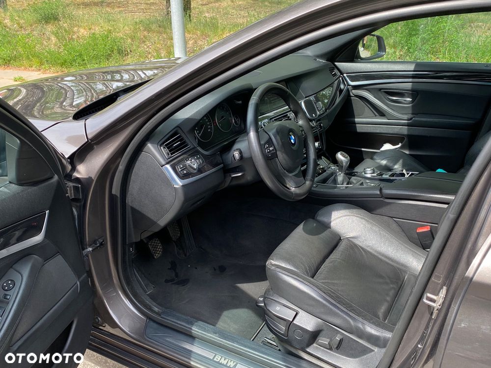 BMW Seria 5 2010 photo 4