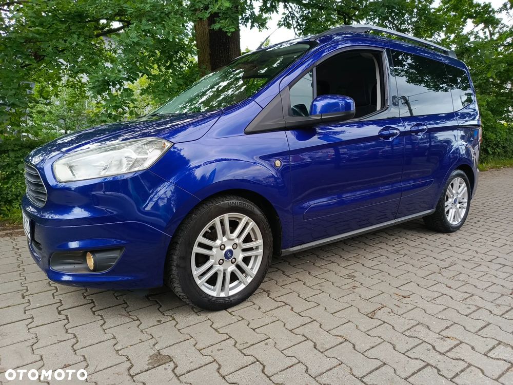 Ford Tourneo Courier 1.0 EcoBoost Titanium - 9