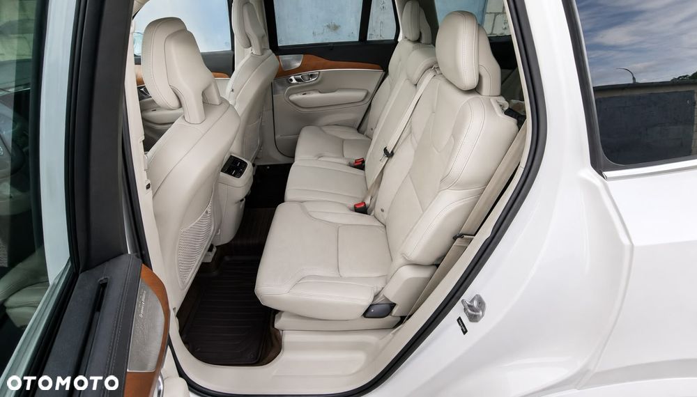 Volvo XC 90 T6 AWD Inscription 7os - 29