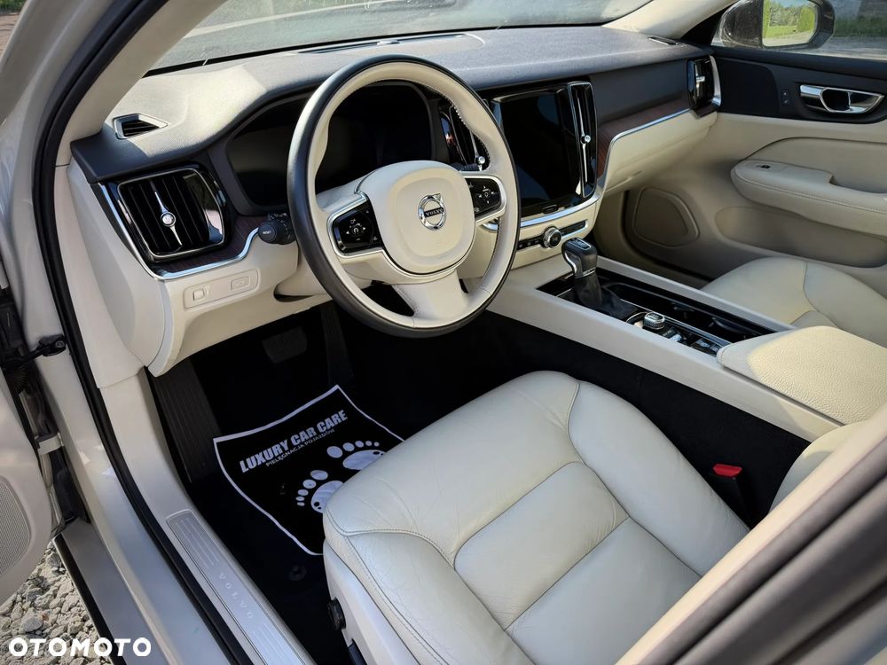 Volvo S60 - 17