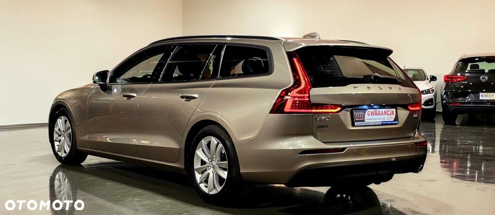 Volvo V60 D3 Geartronic Summum - 32