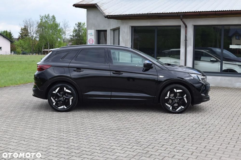 Opel Grandland Plug-in-Hybrid4 1.6 DI Automatik GS Line - 9