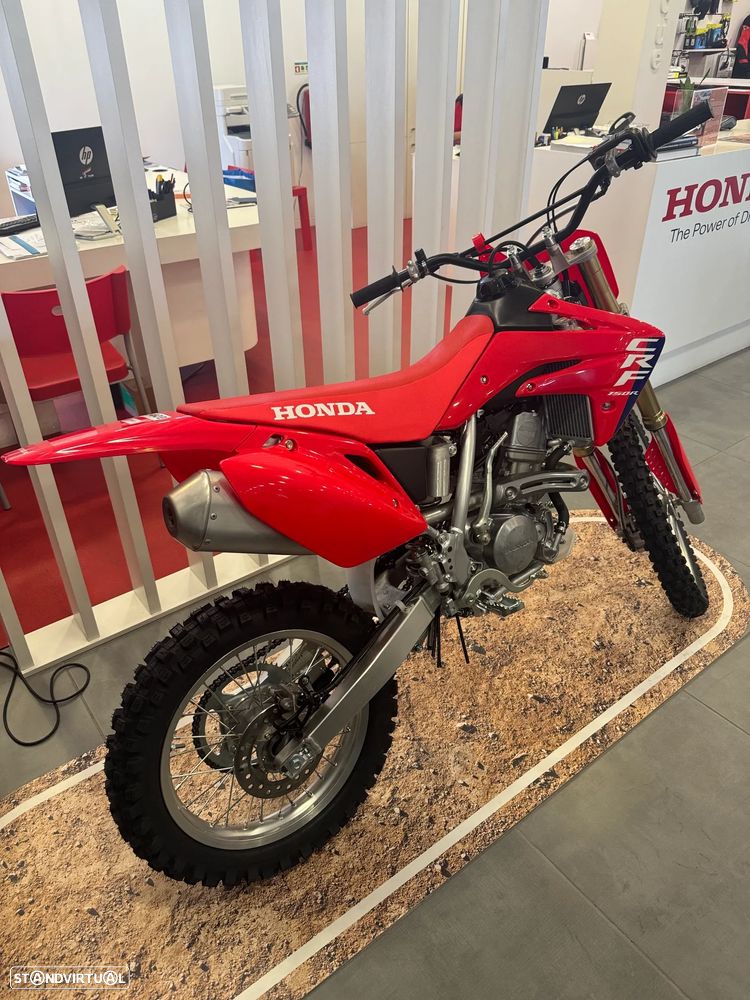 Honda CRF 150 motocross - 3