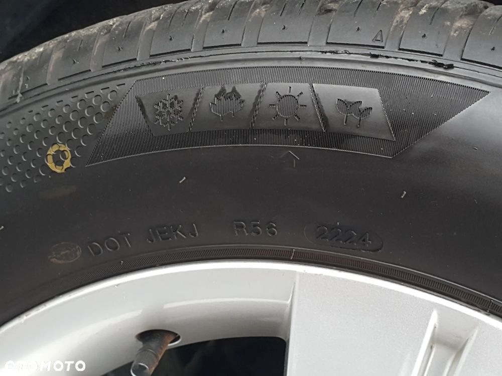 Kia Sportage 1.7 CRDI XL 2WD - 33