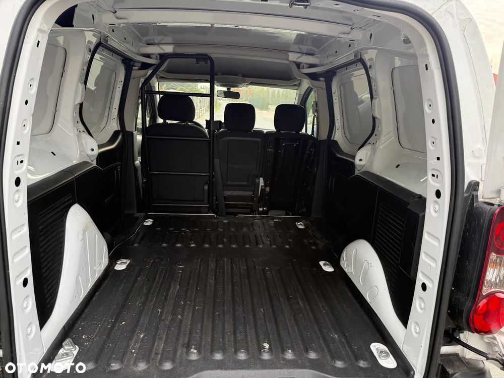 Peugeot PARTNER - 20